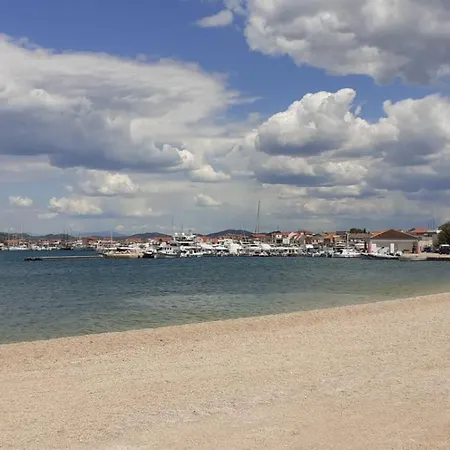 Ana, Wake Up To The Sea, Balcony, Terrace, Garden & Parking, - Dalmatia Murter